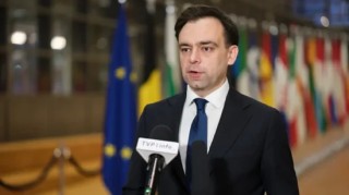 波兰财长：尽管美国发出关税威胁，但仍是最可信赖的盟友