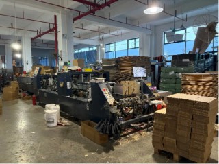 重生的TA | 包装业“卷无可卷”？5人组滴滴车队找客户！