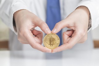 黄金与比特币哪个更适合投资？