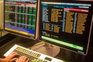 黄金TD“交易软件”哪个更稳定？