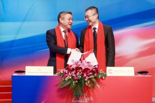 胜科纳米董事长李晓旻：上市仪式现场照片花絮 值得记录的几个小细节