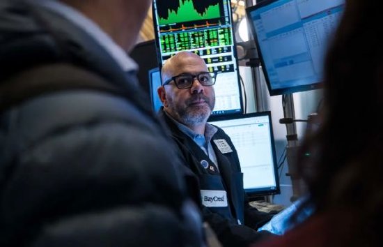 盘前:道指期货涨0.8% 微软与Meta飙升 第2张 盘前:道指期货涨0.8% 微软与Meta飙升 第2张