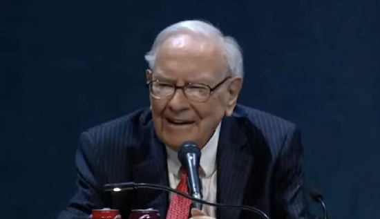 巴菲特:“长期趋势是向上的” 第1张 巴菲特:“长期趋势是向上的” 第1张