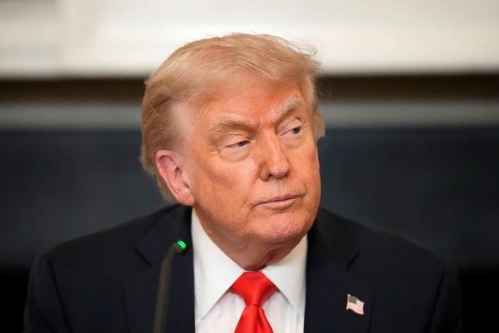 “解放洛杉矶” 特朗普令三部长联手“结束移民暴乱”  第1张