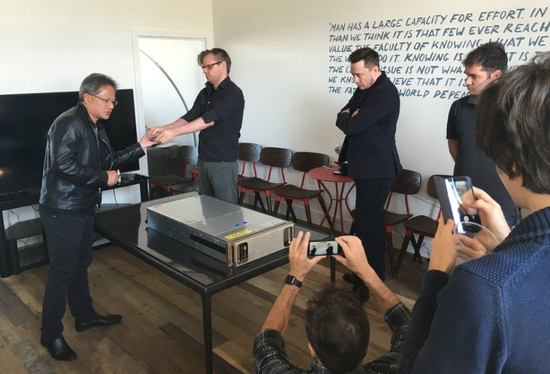 争夺3500亿!2025,中国芯片集体冲刺IPO 第5张 争夺3500亿!2025,中国芯片集体冲刺IPO 第5张