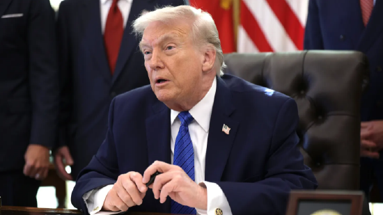 特朗普拟建立矿产储备,稀土矿企股价大涨 第1张 特朗普拟建立矿产储备,稀土矿企股价大涨 第1张