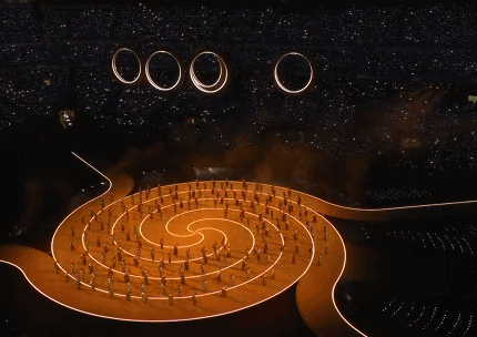 米兰冬奥会开幕，中国代表团亮相，谷爱凌再出征！郎朗时隔18年再登奥运开幕式舞台，奏响《奥林匹克颂》  第4张