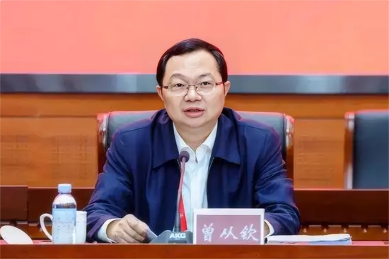 4000亿巨头突发！五粮液董事长涉嫌严重违纪违法，曾从钦被查  第2张